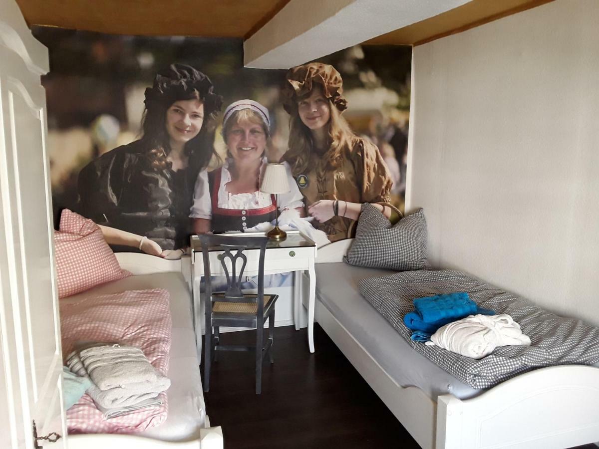 Marchenschmiede Morschen Hotell Exteriör bild